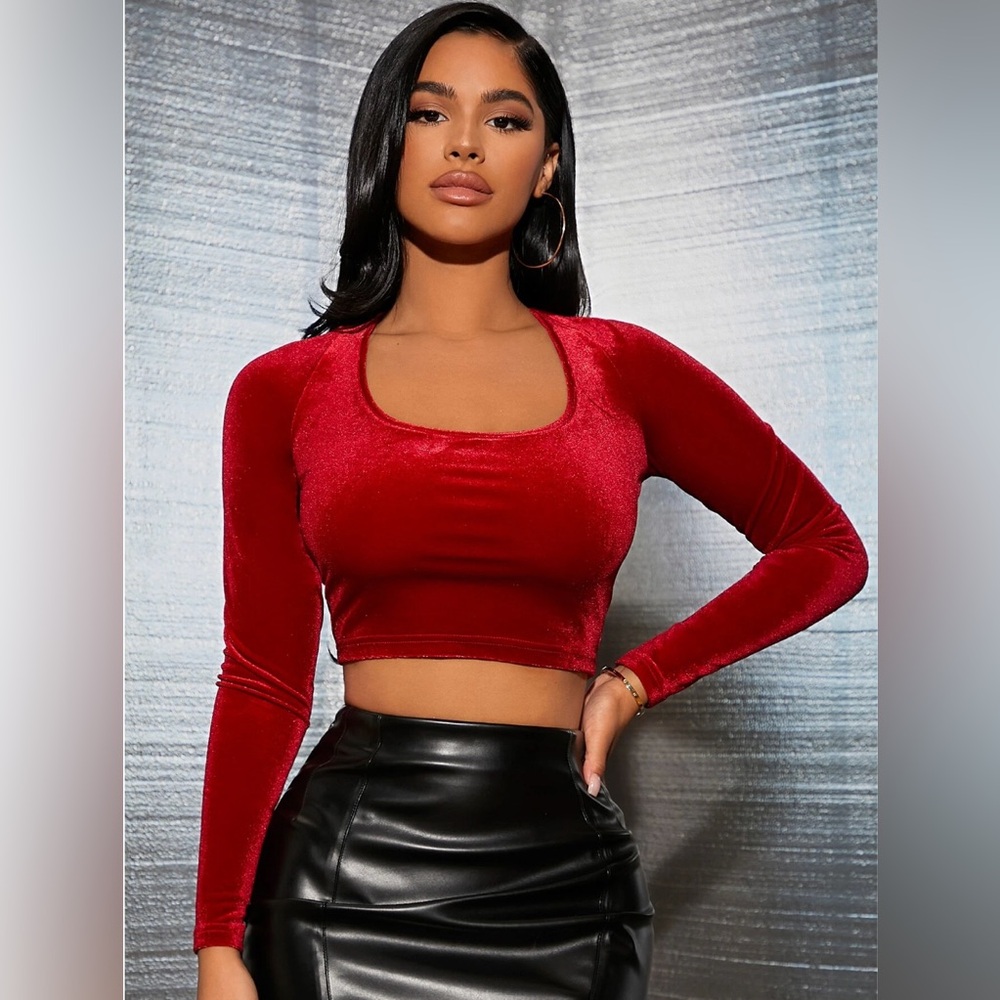 Backless Crop Top Velvet Size 4